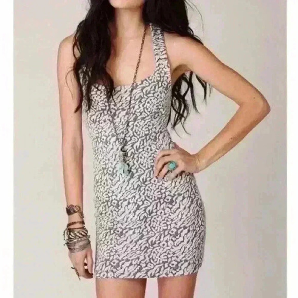 Free People Dresses & Skirts - Free People Texture Bodycon Halter Dress Size Medium